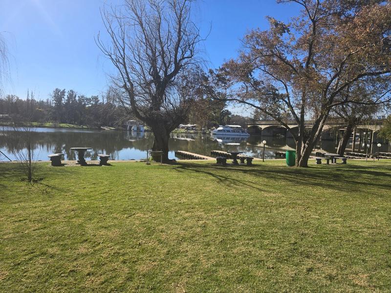 To Let 4 Bedroom Property for Rent in Vaalpark Free State